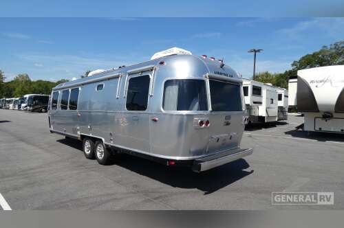 2021 Airstream Classic 30RB in salisbury NC