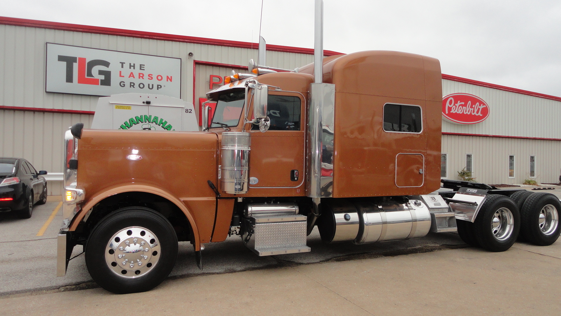 2018 Peterbilt 389 in O Fallon, MO