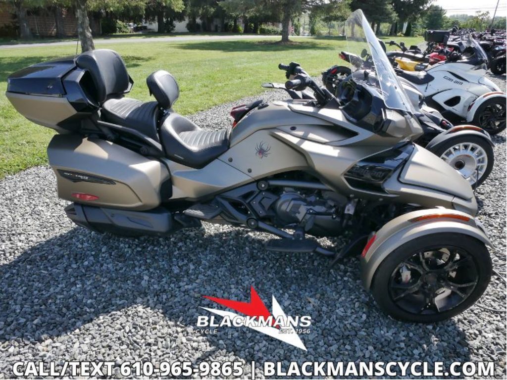 2021 Can-Am Spyder® F3 Limited Dark F3 LIMITED in Emmaus, PA