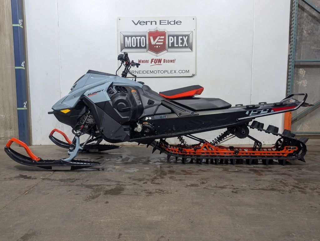 2027 Ski-Doo Summit Edge 850 E-TEC® 154 SS Pow 3.0 H_alt_4.5"_Blue 850 E-TEC TURBO R 154 3.0 in sioux falls SD