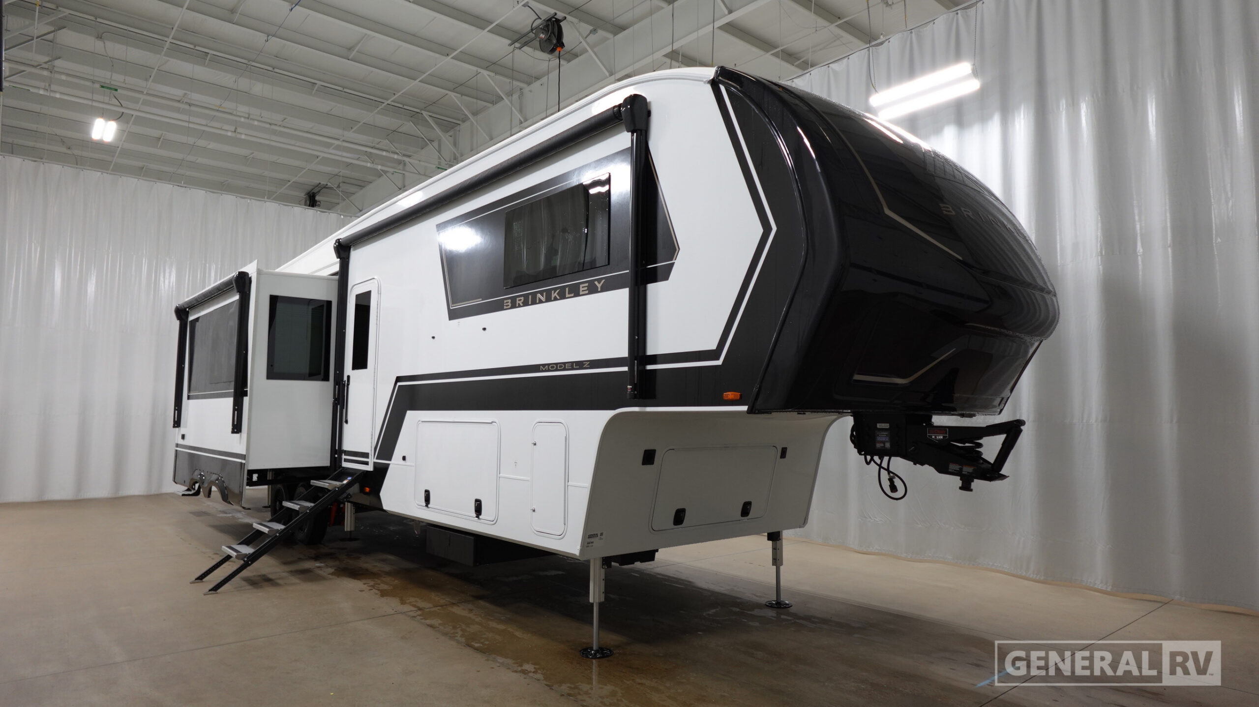 2027 Brinkley MODEL Z 3510 in north canton OH