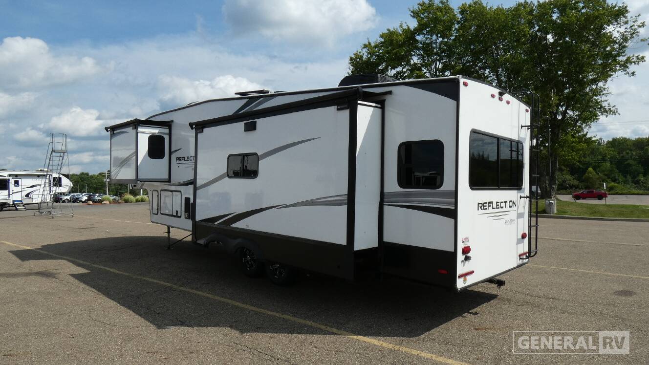 A photo of this 2023 Grand Design REFLECTION 337 RLS