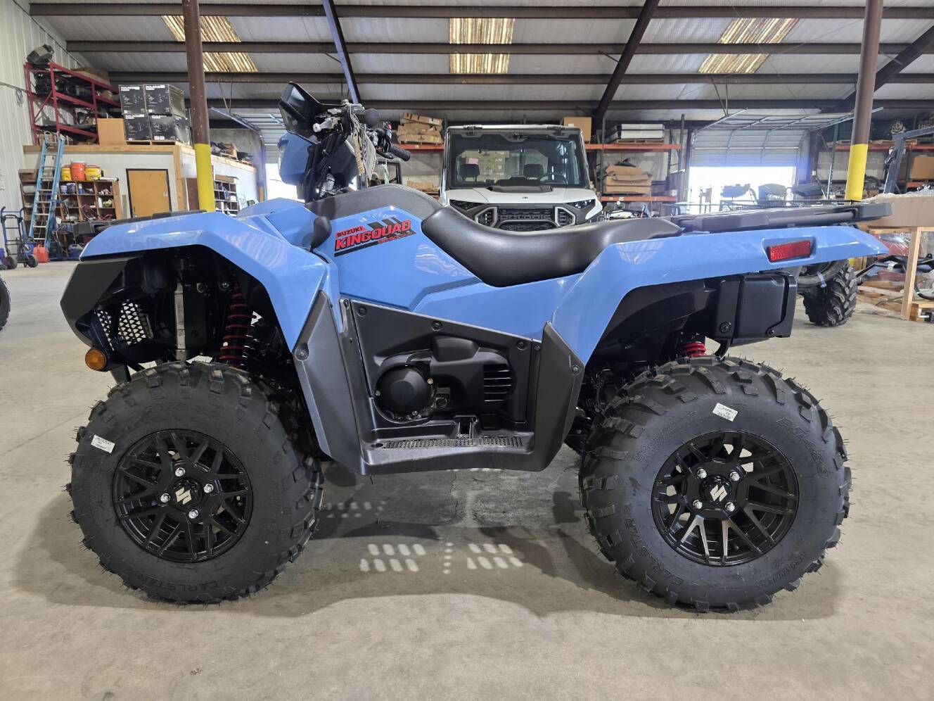 A photo of this 2025 Suzuki KingQuad 500 AXi Power Steering SE