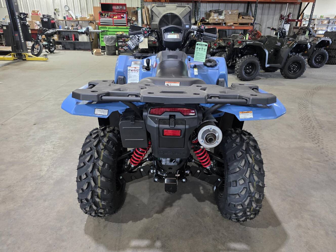A photo of this 2025 Suzuki KingQuad 500 AXi Power Steering SE