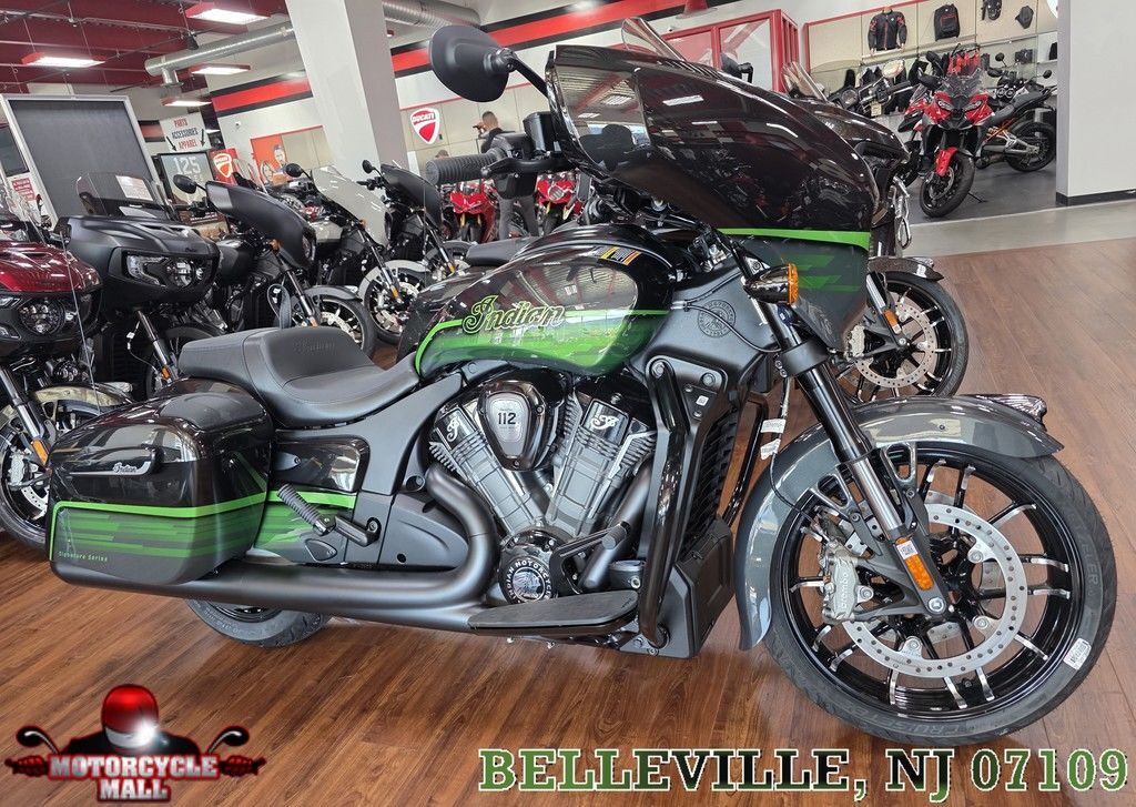 2026 Indian Motorcycle® Chieftain PowerPlus Dark Horse Signature Series Abyss M DARK HORSE in Belleville, NJ