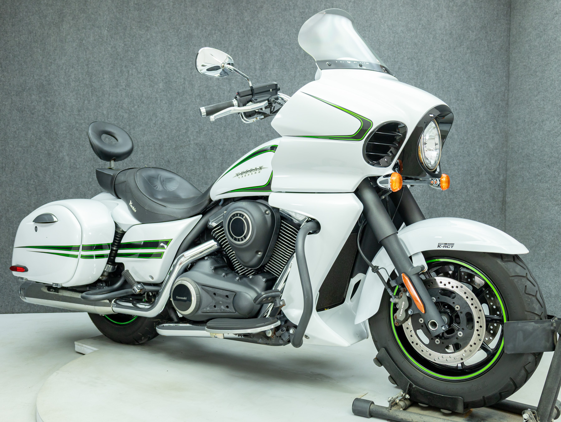 2016 Kawasaki VN1700 VULCAN 1700 VAQUERO W/ABS ABS in Coxsackie, NY
