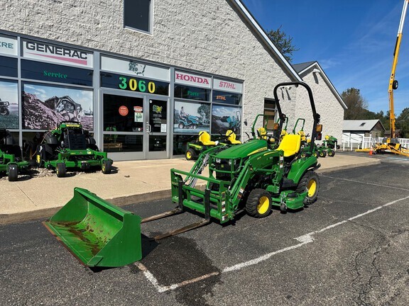 2022 John Deere 1023E in Barberton, OH