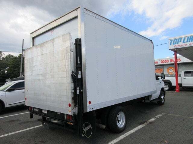 2022 Ford E-450, 14' BOX TRUCK, LIFTGATE in South Amboy, NJ