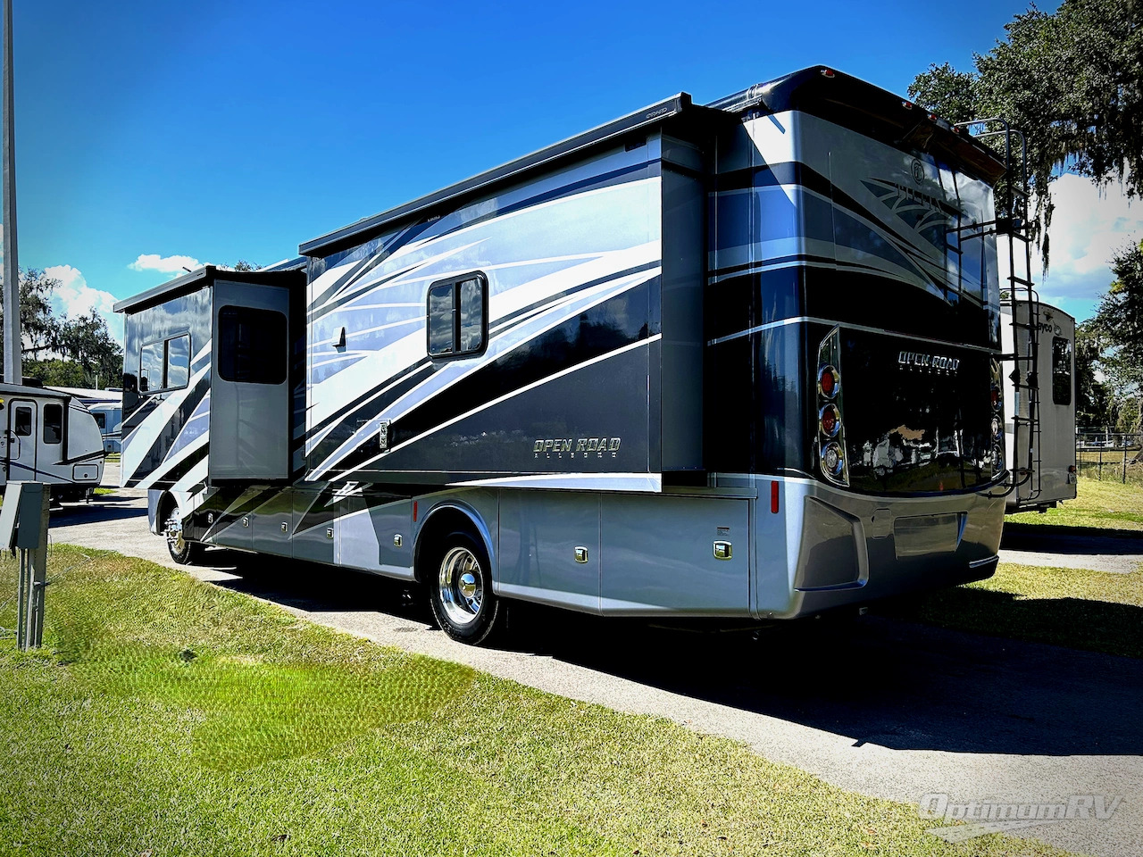 View more photos of this listing