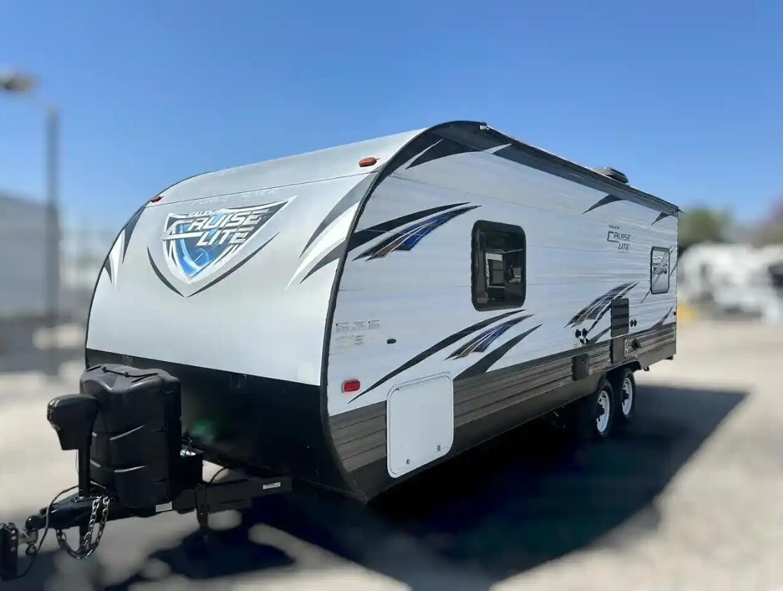 2018 Forest River SALEM CRUISE LITE 202RDXL in redlands CA