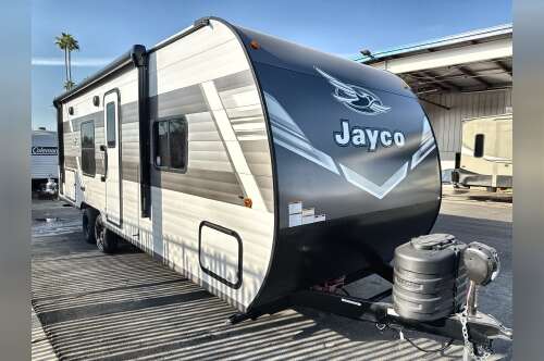 2027 Jayco JAY FLIGHT 260BHW in bakersfield CA