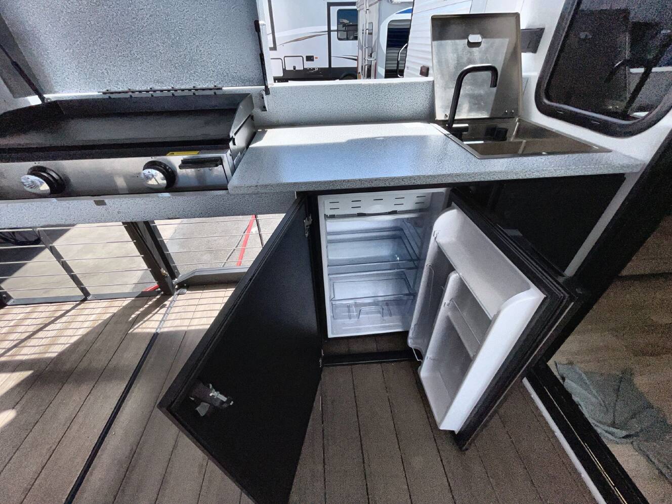 A photo of this 2025 Forest River SALEM CRUISE LITE 22VERANDA