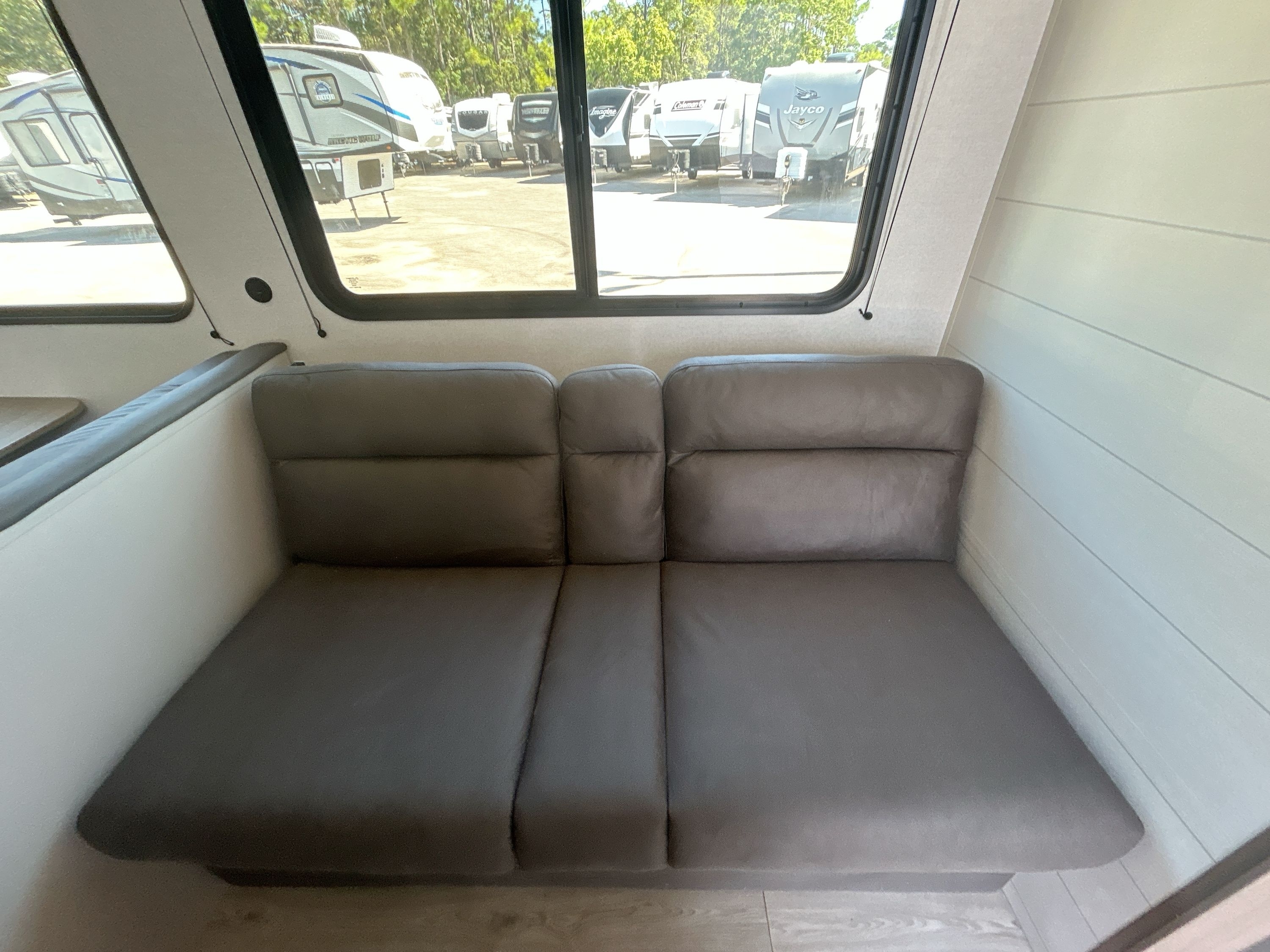 2027 Jayco JAY FLIGHT 261BHS in gulf breeze FL