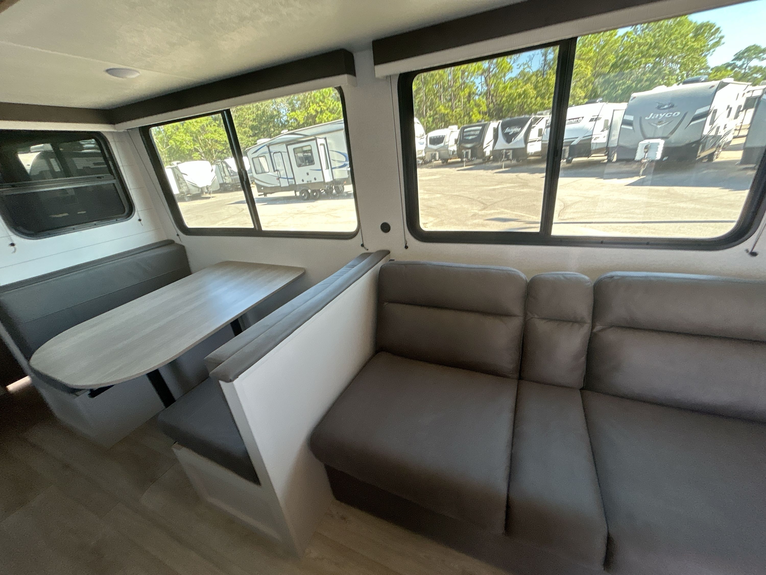 2027 Jayco JAY FLIGHT 261BHS in gulf breeze FL