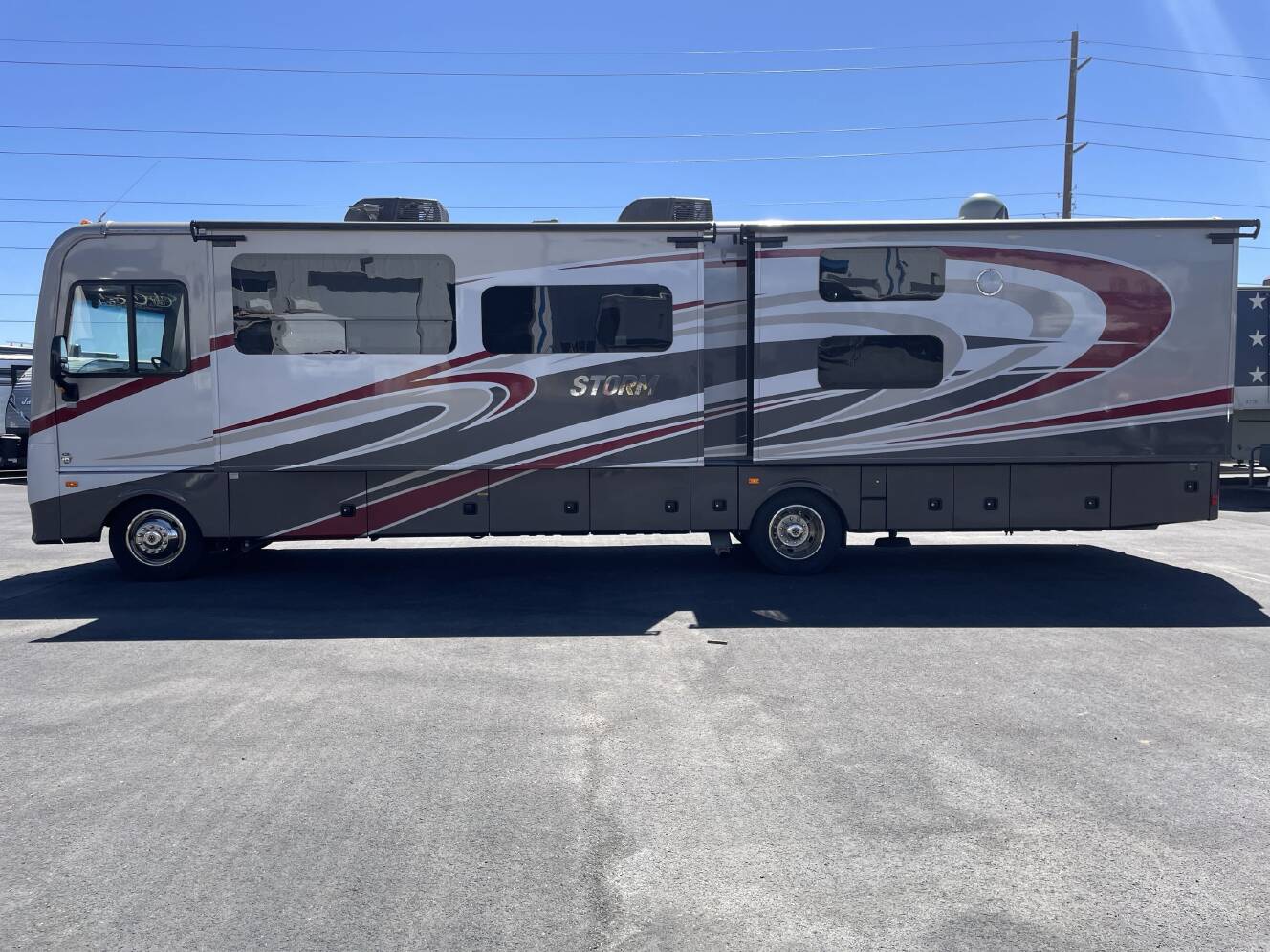 A photo of this 2017 Fleetwood STORM 36D