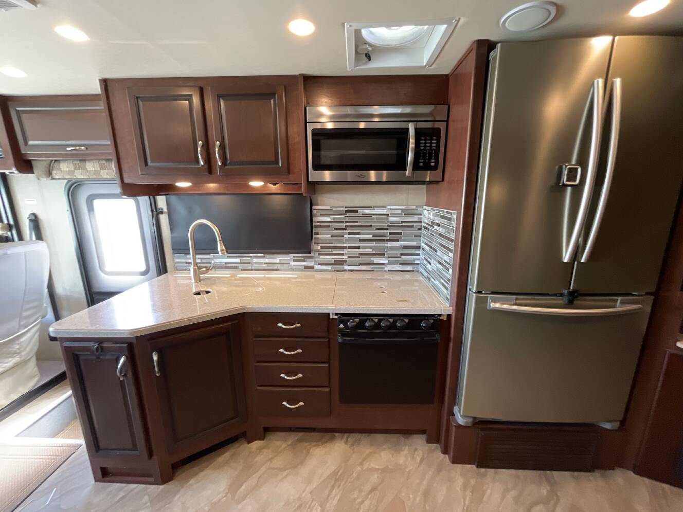 A photo of this 2017 Fleetwood STORM 36D