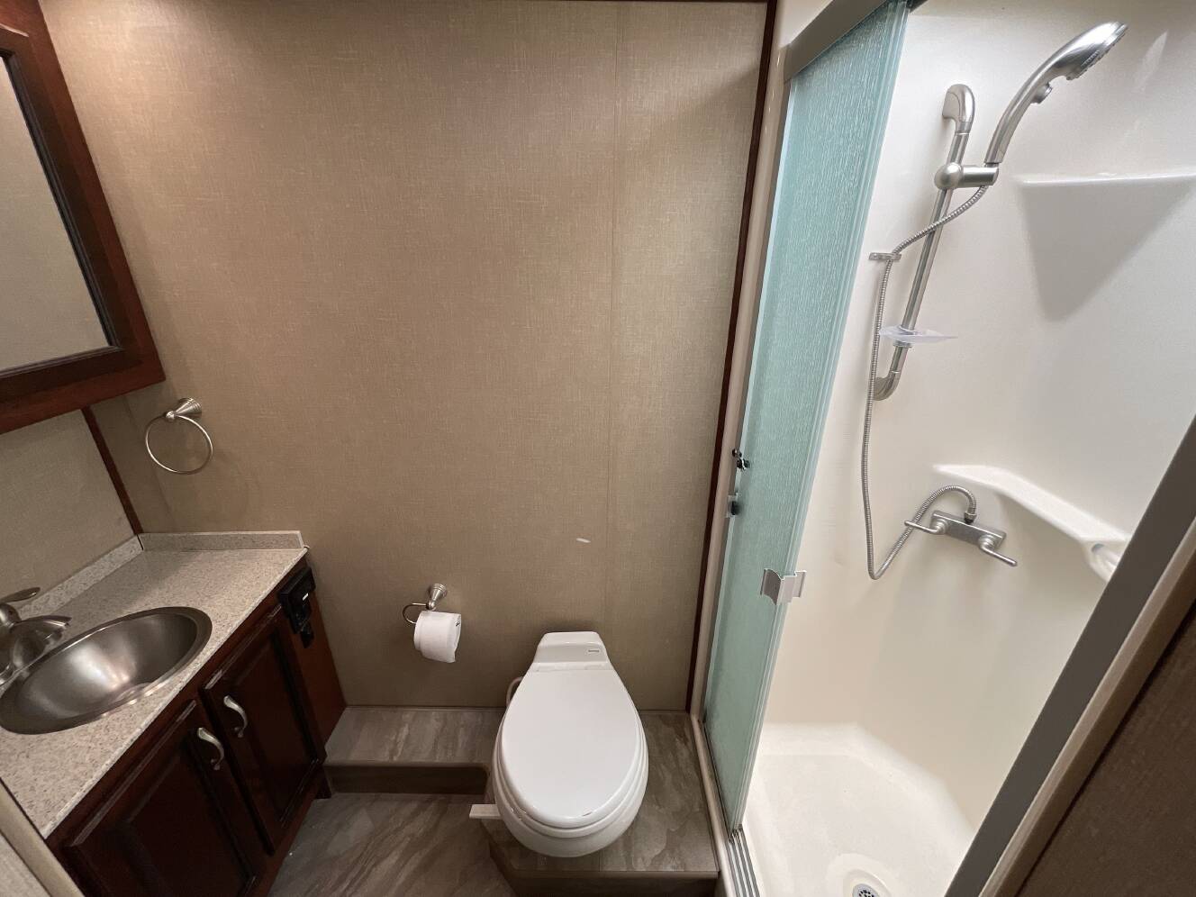 A photo of this 2017 Fleetwood STORM 36D