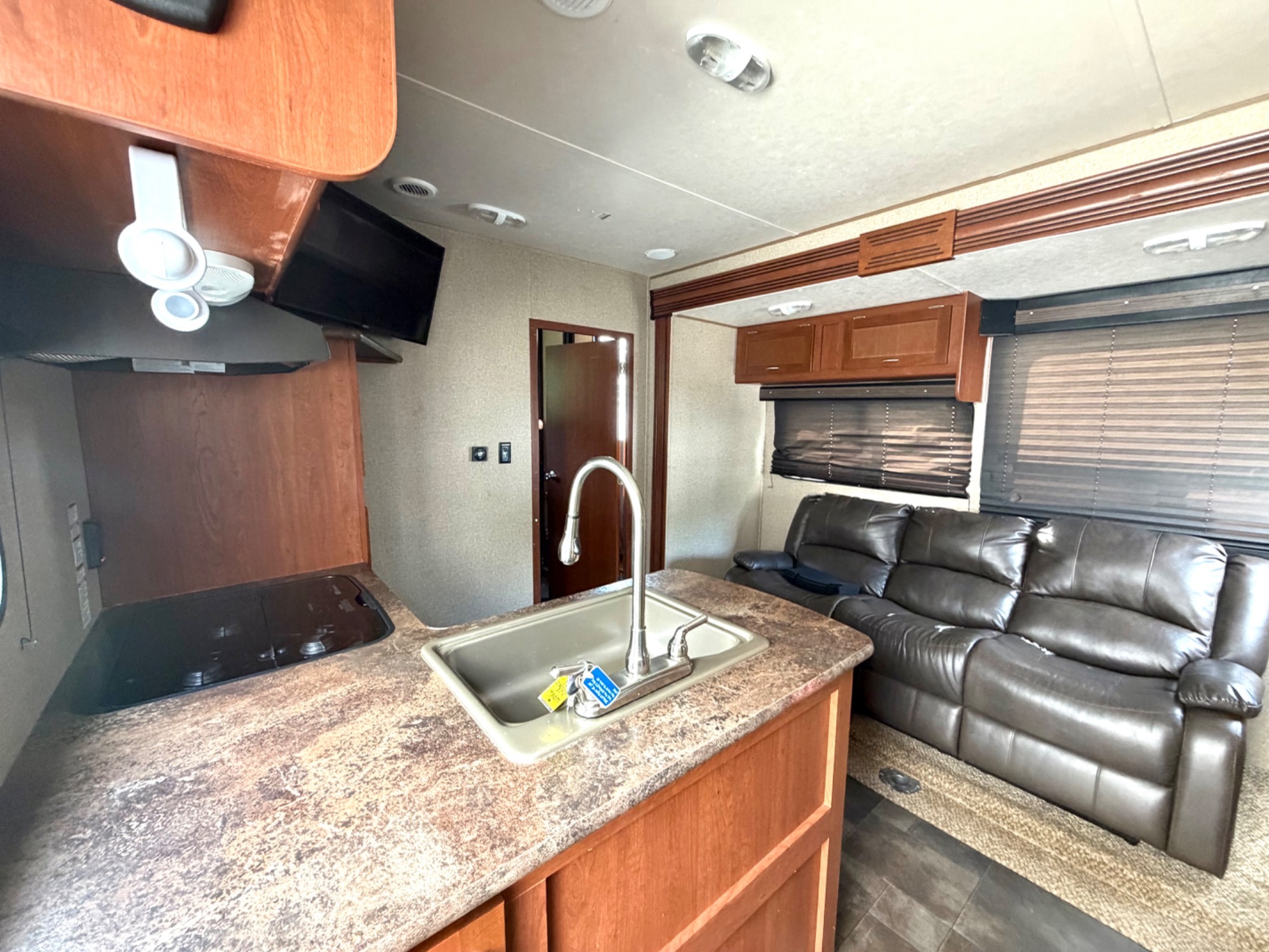 2015 Forest River VENGEANCE 31V in newport news VA