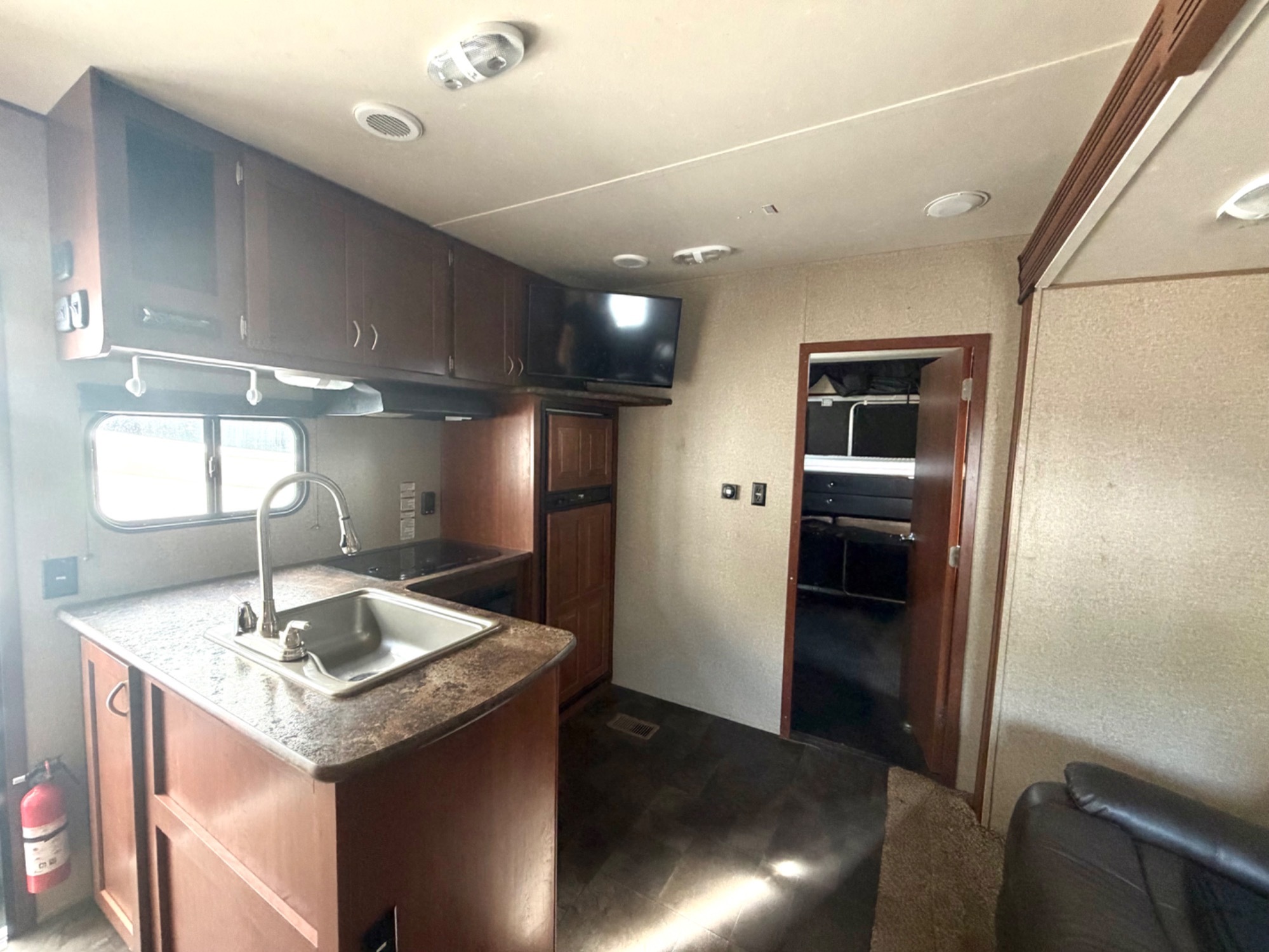 2015 Forest River VENGEANCE 31V in newport news VA
