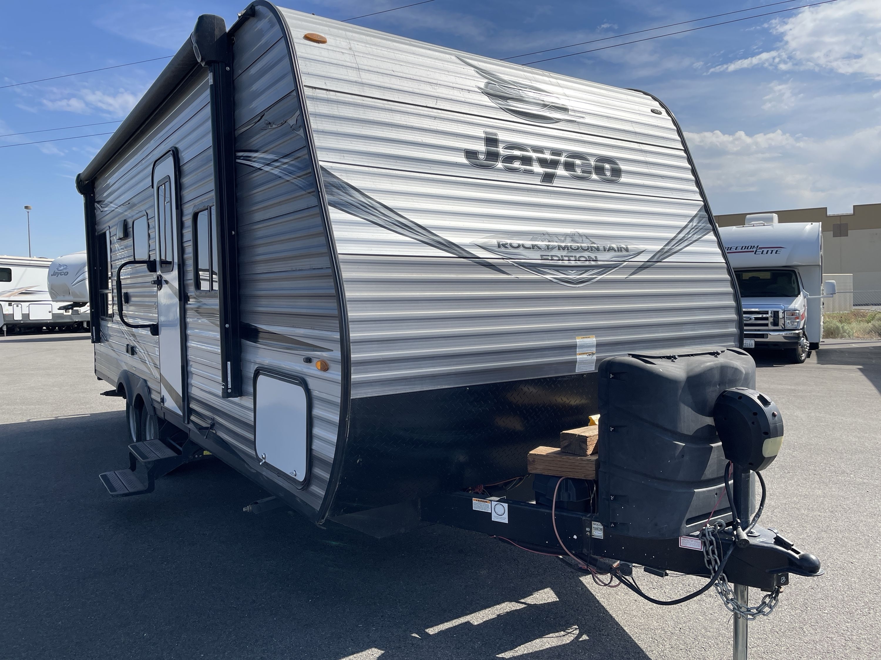 2020 Jayco JAY FLIGHT SLX ROCKY MOUNTAIN EDITION 212QBW RV