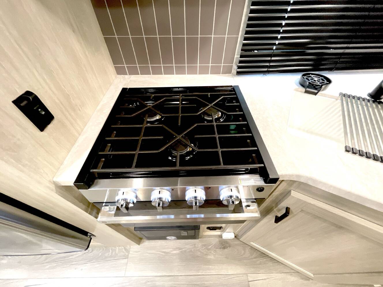 A photo of this 2025 Coachmen CATALINA LEGACY 263BHSCK