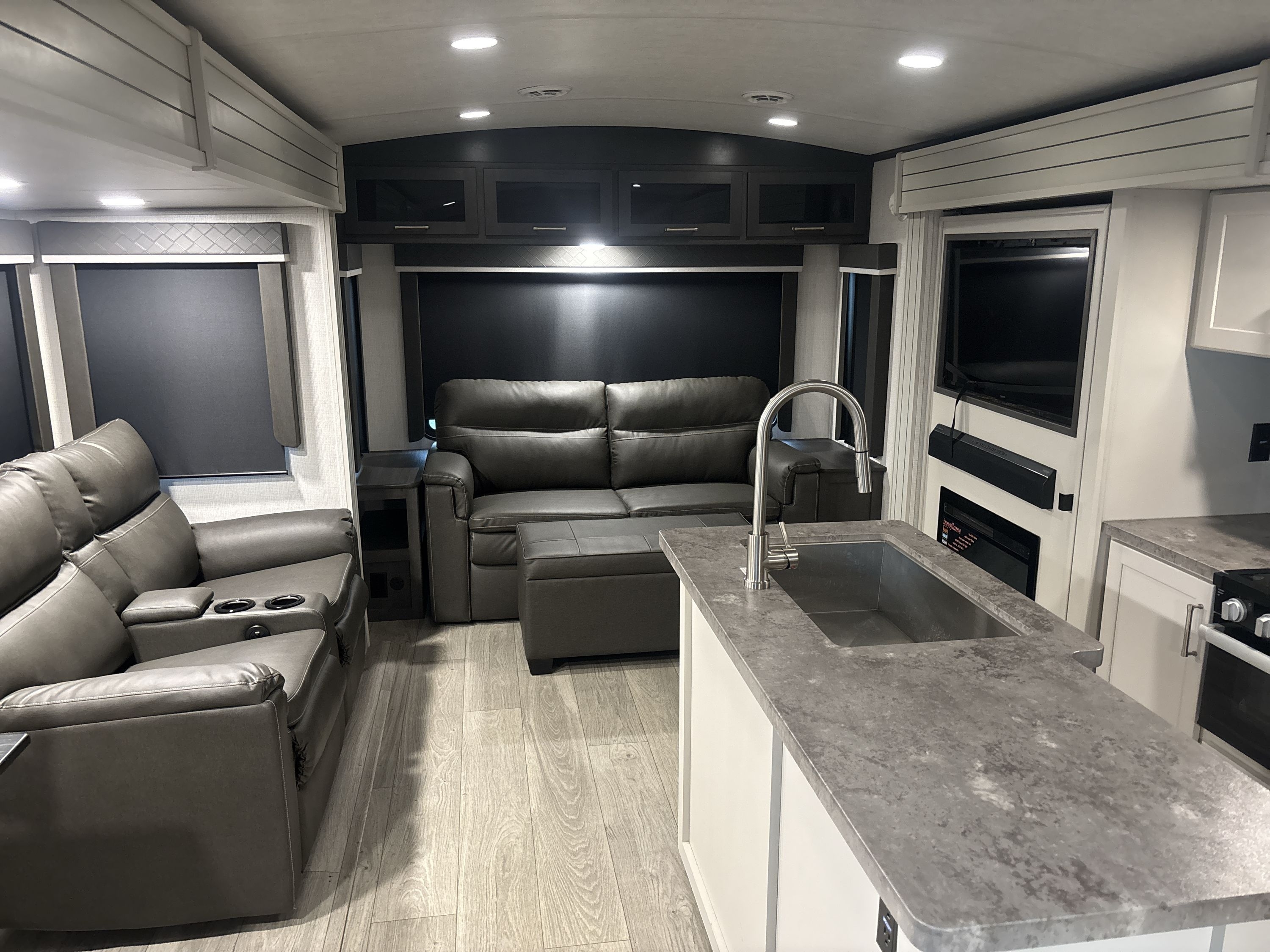 2025 Keystone COUGAR 29RLP in council bluffs IA