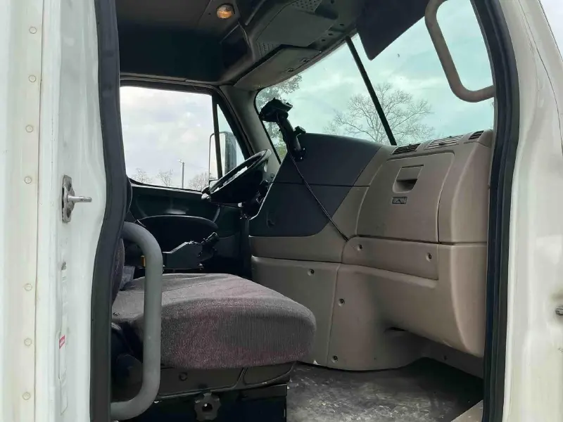 2017 FREIGHTLINER CASCADIA 125