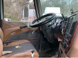 2014 Mack GU713