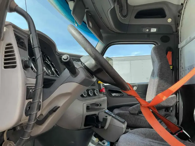 2016 PETERBILT 579