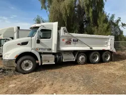 2016 PETERBILT 579