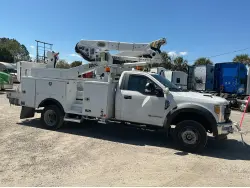 2017 FORD F550