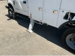 2017 FORD F550