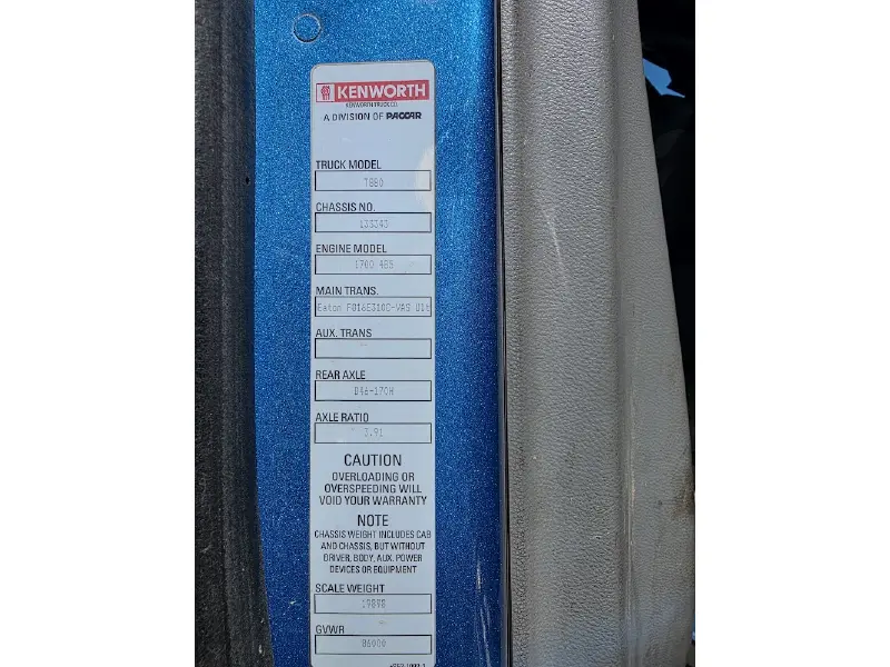 2016 KENWORTH T880