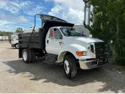 2015 FORD F750