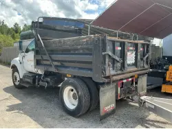 2015 FORD F750
