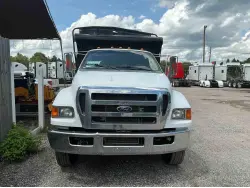 2015 FORD F750