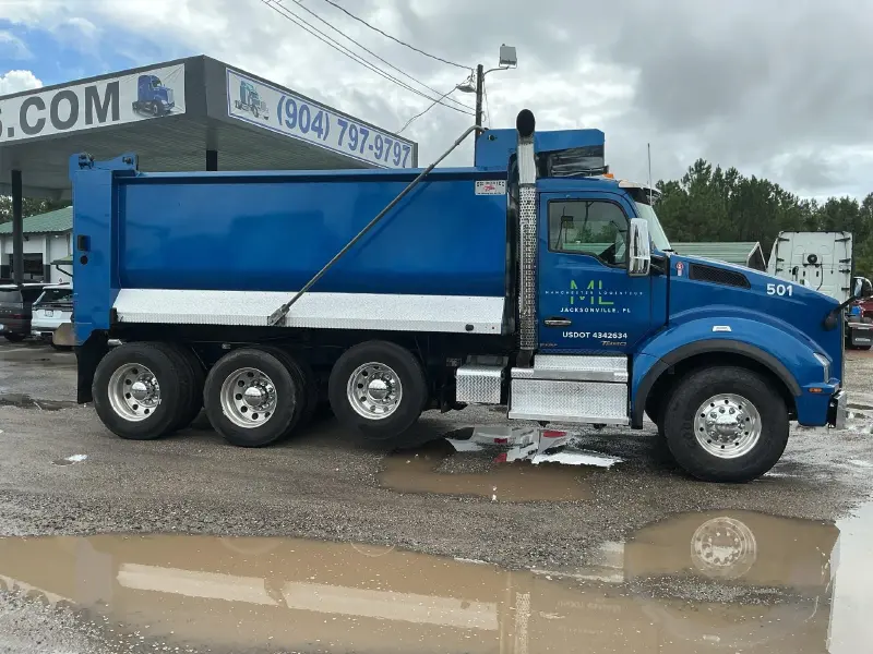 2018 KENWORTH T880