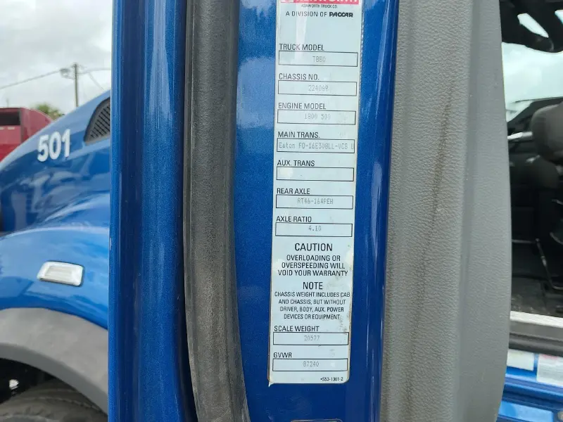 2018 KENWORTH T880
