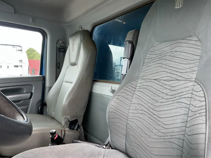 2018 KENWORTH T880