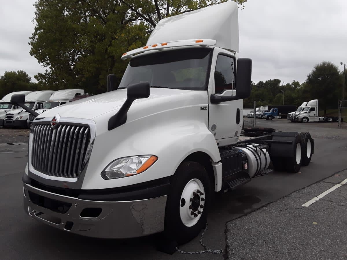 2020 INTERNATIONAL LT625 DAYCAB T/A in Charlotte, NC