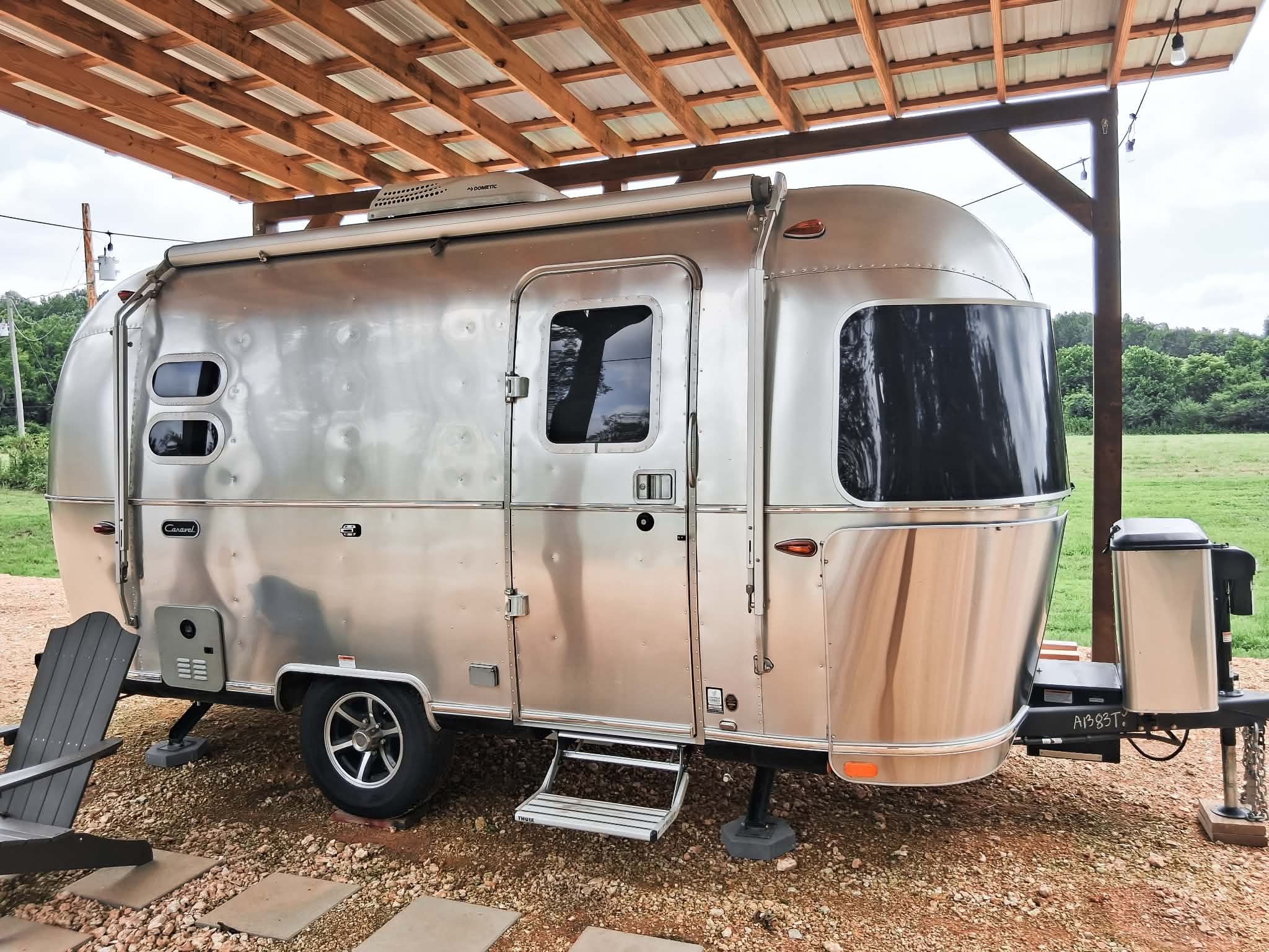 2024 Airstream CARAVEL 19CB RV