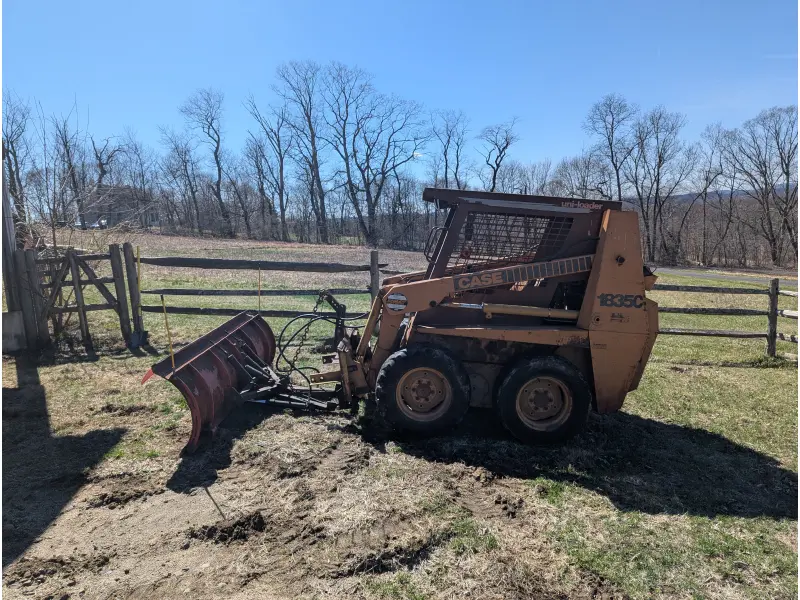 1989 CASE 1835