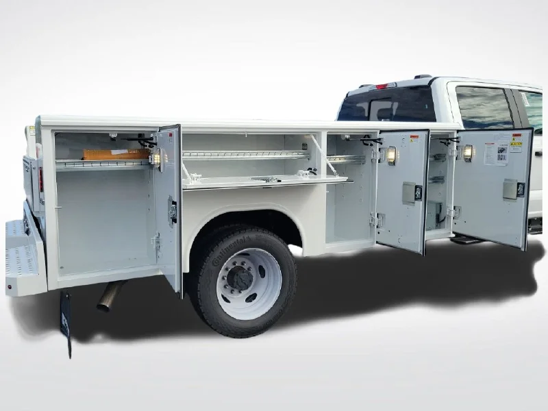 2026 FORD F550