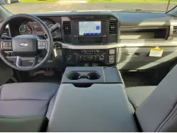 2027 FORD F350