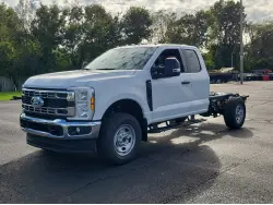 2027 FORD F350