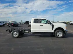 2027 FORD F350