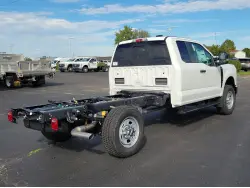 2027 FORD F350