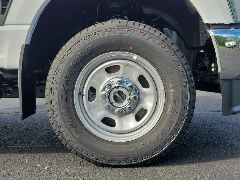2027 FORD F350