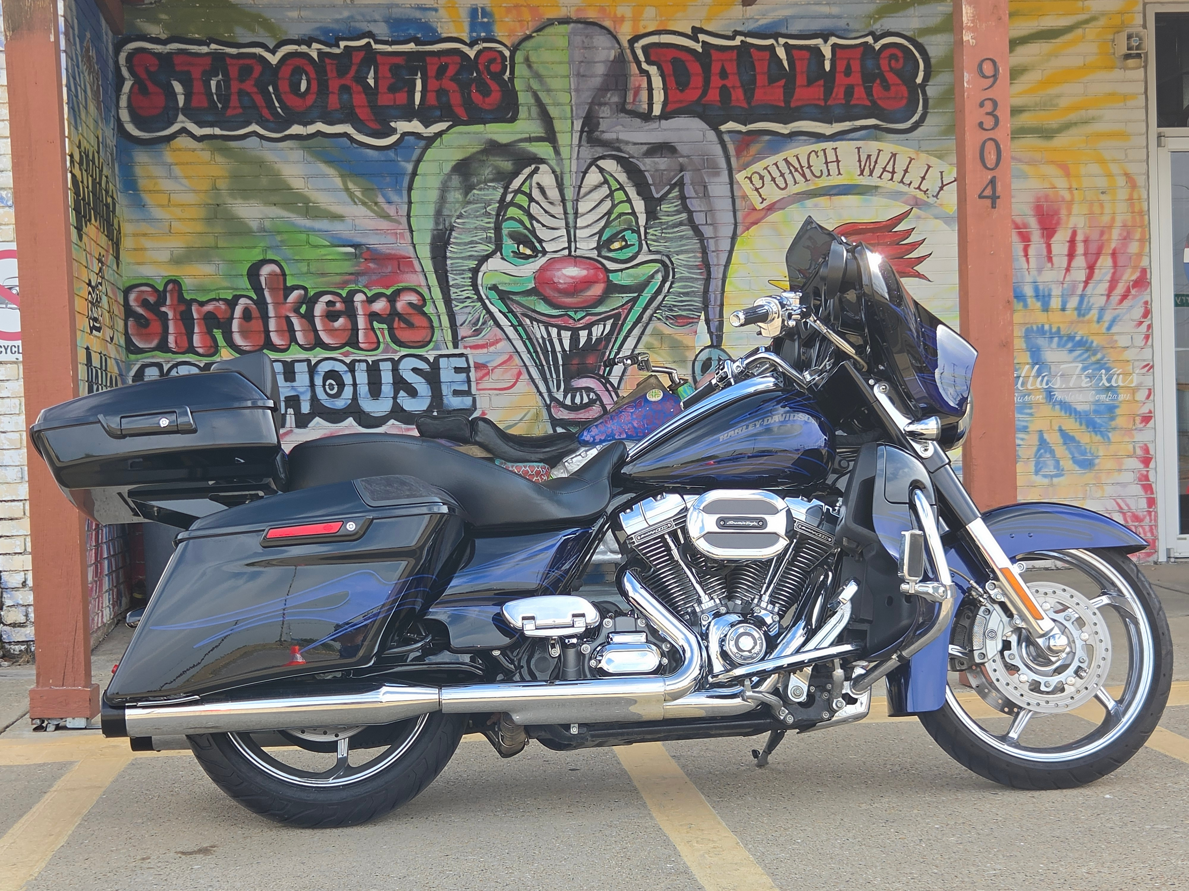2016 Harley-Davidson CVO Street Glide in dallas TX