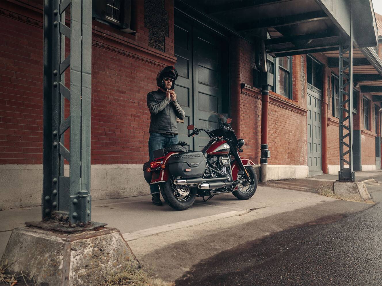 A photo of this 2024 Harley-Davidson Heritage Classic 114